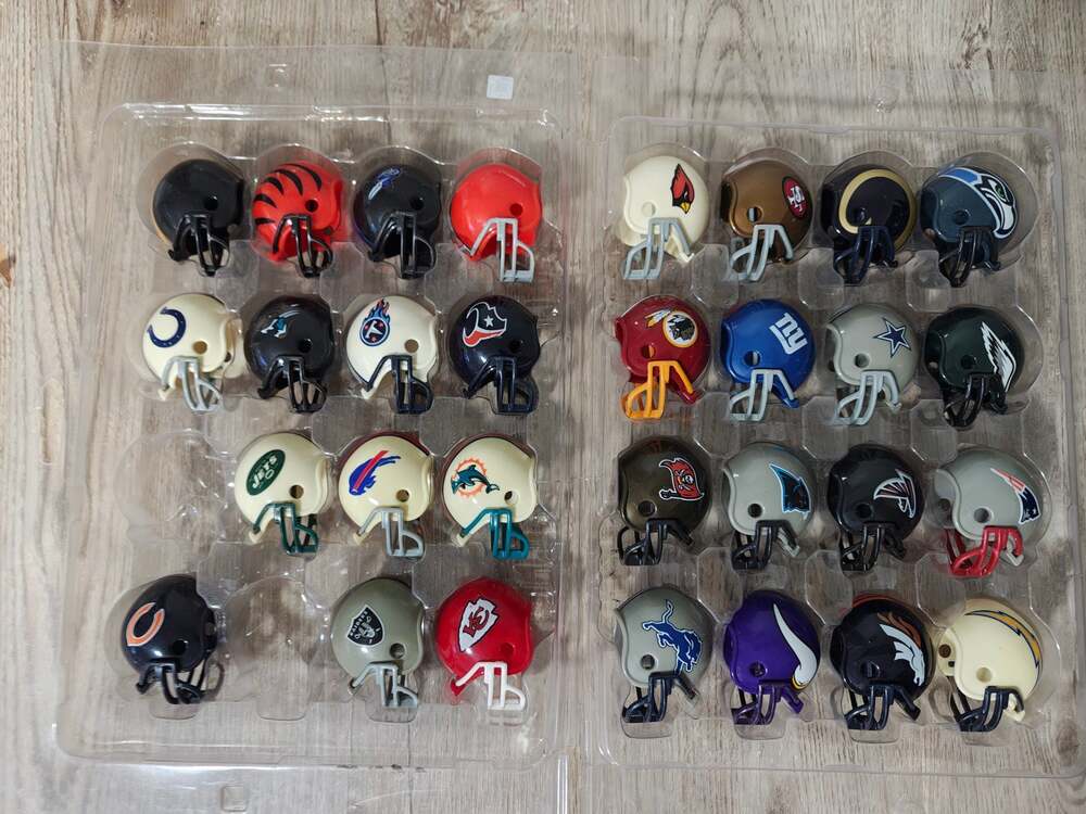 ​NFL Mini Pocket Helmets Collection 30 Piece Set Riddell Gumball Toys Vintage
